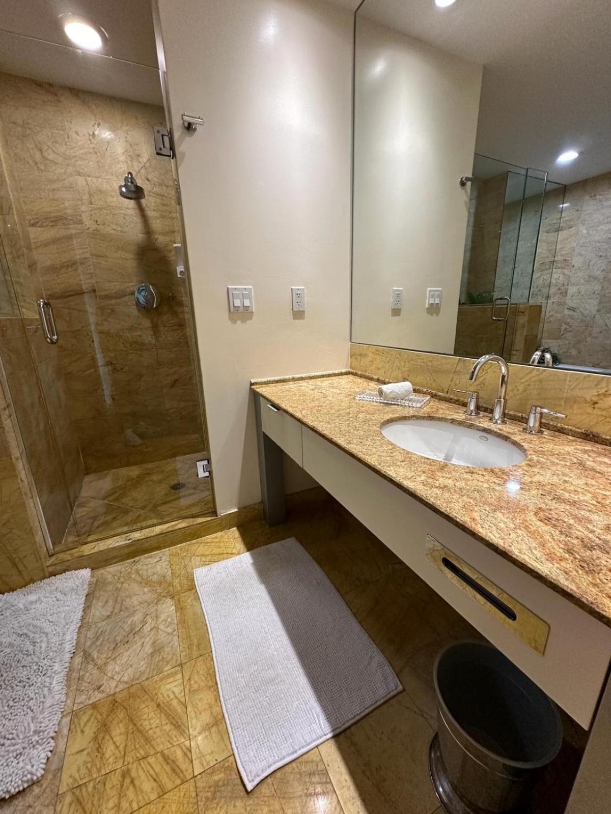 Aka Brickell Condo Free Parking By Palermo Home Маями Екстериор снимка